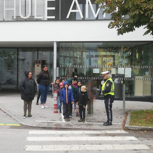 Schlangenklasse_Polizei1